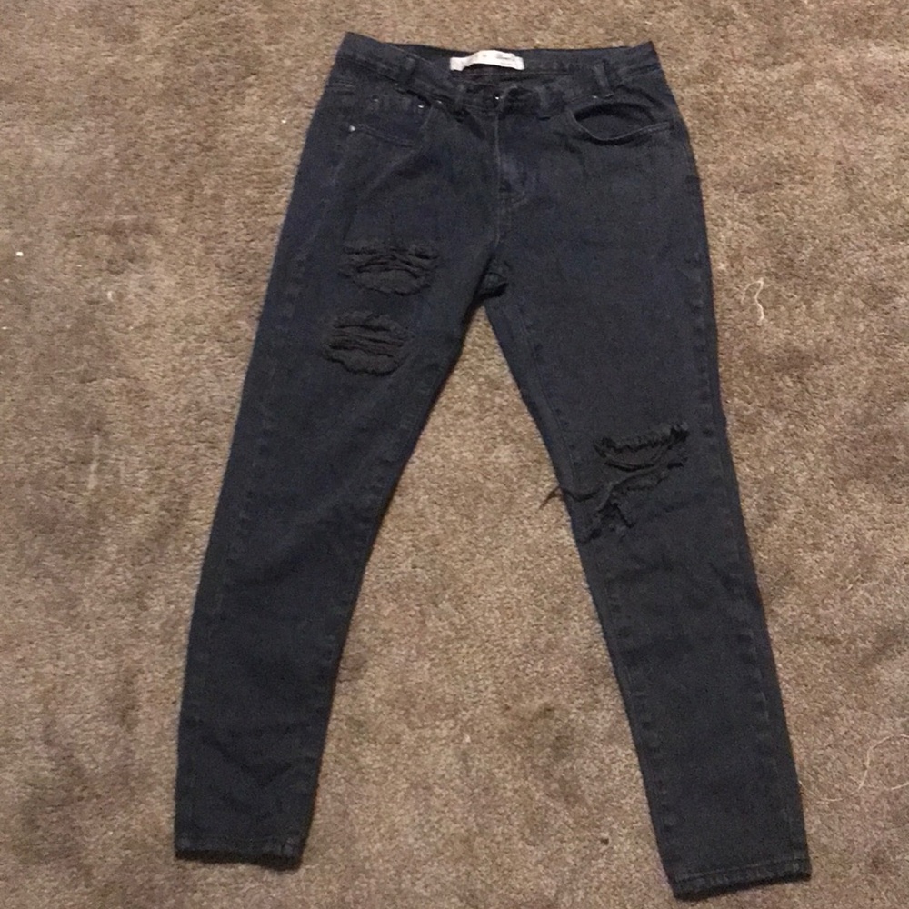 Black ripped jeans